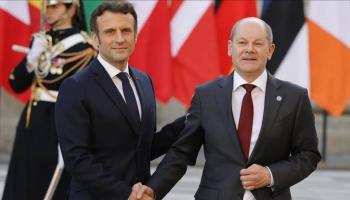 Vidéo - Macron et Scholz appellent à une Europe unie et souveraine face aux défis américains 