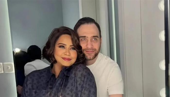 شيرين عبدالوهاب رفقة حسام حبيب
