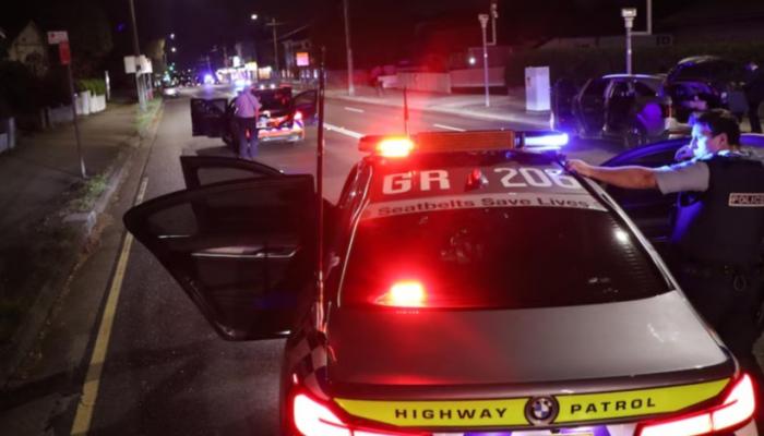 عناصر من الشرطة في موقع الحادث