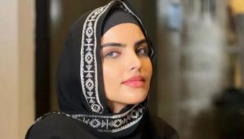 الفاشينيستا السعودية سارة الودعاني