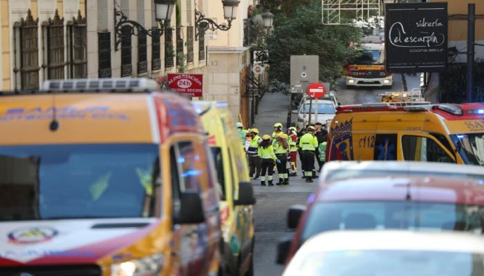 تفاصيل انهيار مبنى قيد التحويل في مدريد