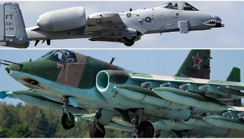 طائرة إيه-10 وورثوغ (أعلى) وسو-25 