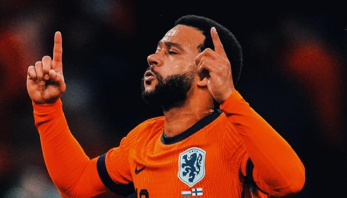 ممفيس ديباي هداف منتخب هولندا التاريخي