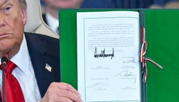 ترامب لدى توقيعه اتفاق غزة