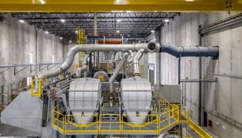 مصنع تابع لشركة الإمارات العالمية للألمنيوم