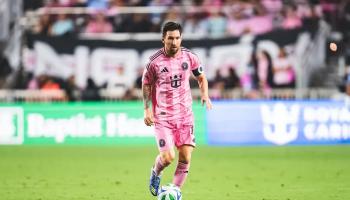 الأرجنتيني ليونيل ميسي 