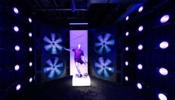 ملابس نايكي 