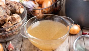 مرق العظام يزيل تجاعيد البشرة