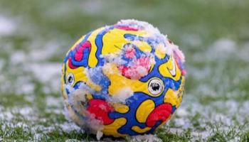 كرة الدوري الإنجليزي الممتاز - صورة أرشيفية