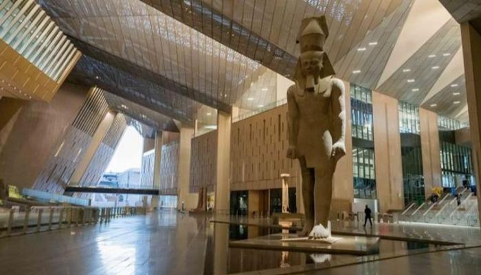 المتحف المصري الكبير من الداخل