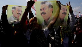 أنصار حزب «المساواة وديمقراطية الشعوب» المؤيد للأكراد في تركيا