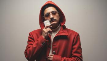 تفاصيل اتهام البلوغر مداهم بغسل الأموال