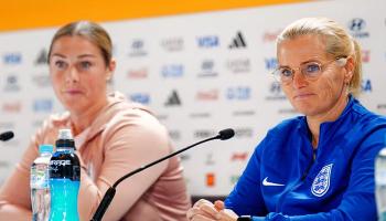 ماري إيربس وسارينا فيغمان 