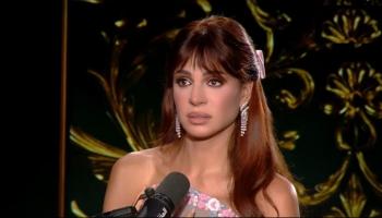 الفنانة آمال ماهر