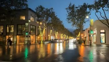 قانون السماء المظلمة - تعبيرية