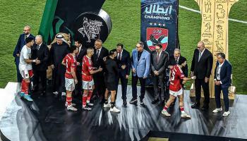 أحمد مصطفى زيزو يرفض مصافحة هشام نصر