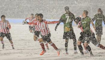 تساقط الثلوج في نهائي الدوري الكندي