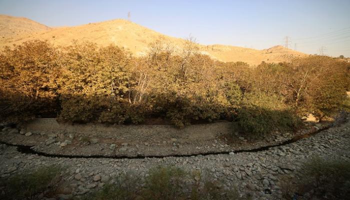 تراجع مخزون المياه في السدود الأربعة التي تغذي مدينة مشهد الإيرانية