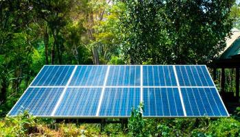 ألواح شمسية - أرشيفية