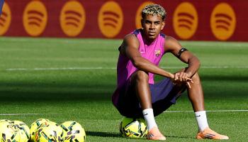 الجناح الإسباني لامين يامال