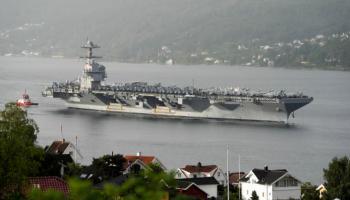 حاملة الطائرات 