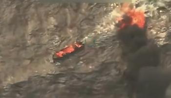 آثار غارة أمريكية سابقة على قارب للمخدرات