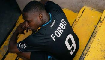 كارلوس فوربس