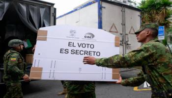 نقل صناديق الاقتراع