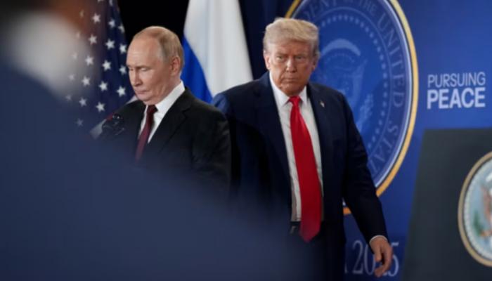 ترامب وبوتين خلال قمة ألاسكا