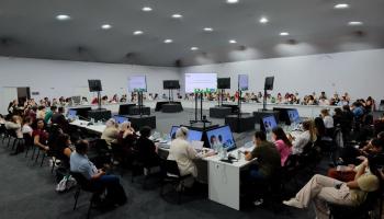 المشاركون خلال جلسة منتدى المناخ بقيادة الشباب (UNFCCC)