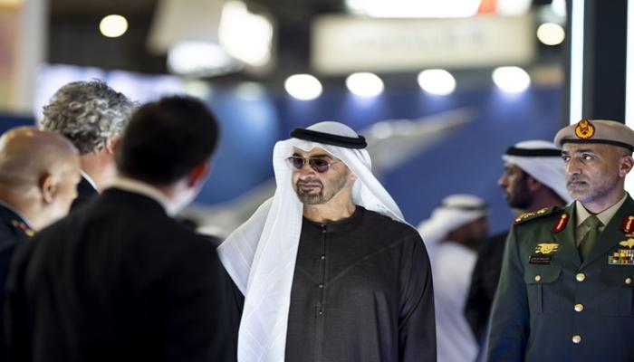الشيخ محمد بن زايد آل نهيان في معرض دبي للطيران - وام