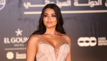 الفنانة أسماء جلال 