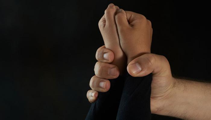 مئات الرضع تعرضوا لعنف جنسي في فرنسا