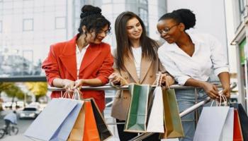 التسوق حول العالم - تعبيرية