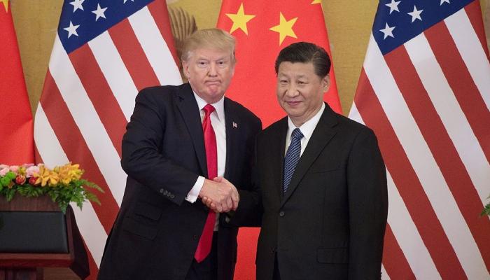 ترامب وشي جين بينغ في لقاء سابق