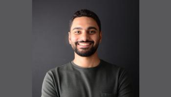 محمد كمال عضو الوفد الشبابي لمنظمة «غرينبيس» الشرق الأوسط إلى COP30