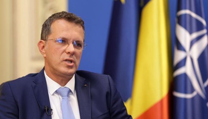 وزير الدفاع الروماني يونوت موستيانو 