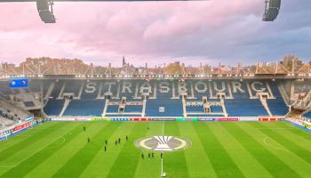 ملعب "لا ميناو"