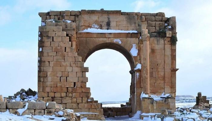 الثلوج تغطي مدينة حيدرة