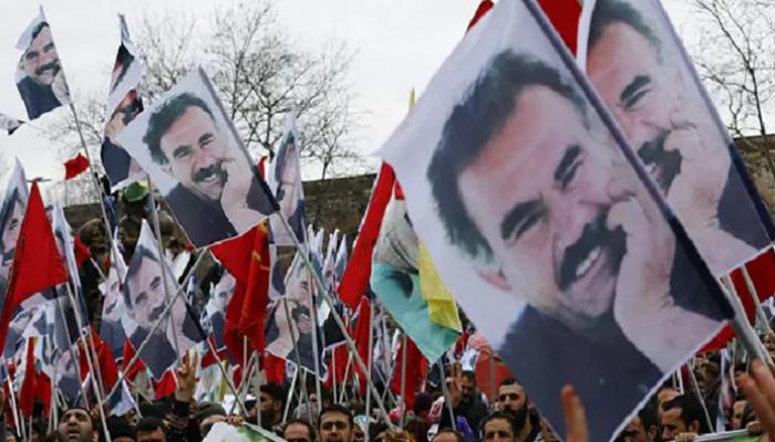 لافتات تحمل صور عبدالله أوغلان