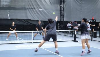 ممارسة جيل الألفية لرياضة التنس