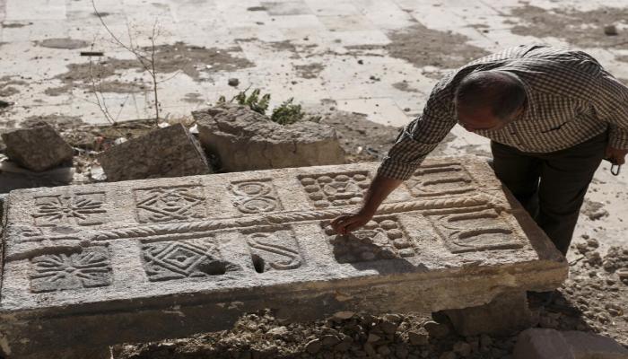 تفاصيل اكتشاف مدافن معرة النعمان بإدلب السورية