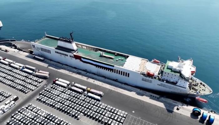 الإمارات تطلق شحنة مساعدات رقم 11 إلى غزة