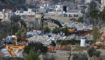 جرافات إسرائيلية تهدم منزلين لفلسطينيين في بيت لحم بالضفة الغربية