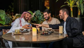 سوق القهوة في الإمارات