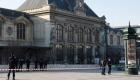 France : un homme abattu après avoir tagué une croix gammée à la gare d’Austerlitz