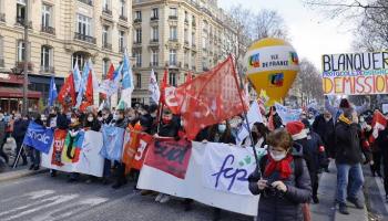 Grève du 11 février : 60% de grévistes à Paris contre la fermeture de classes (VIDÉO)