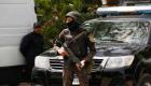 تفاصيل فيديو الاعتداء على ضابط شرطة في مصر.. وبيان وزارة الداخلية