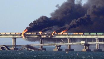 جسر مضيق كيرتش