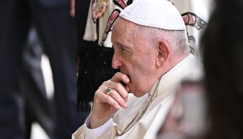 بابا الفاتيكان الراحل